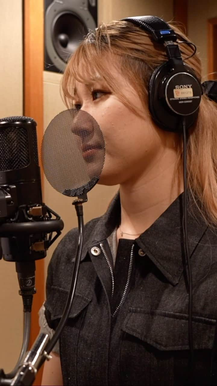 Little Glee Monsterのインスタグラム：「新曲「UP TO ME!」10月15日（日）配信スタート▶️ Recording behind the scene vol.5を公開📽️  #リトグリ #黙示録の四騎士 #七つの大罪」