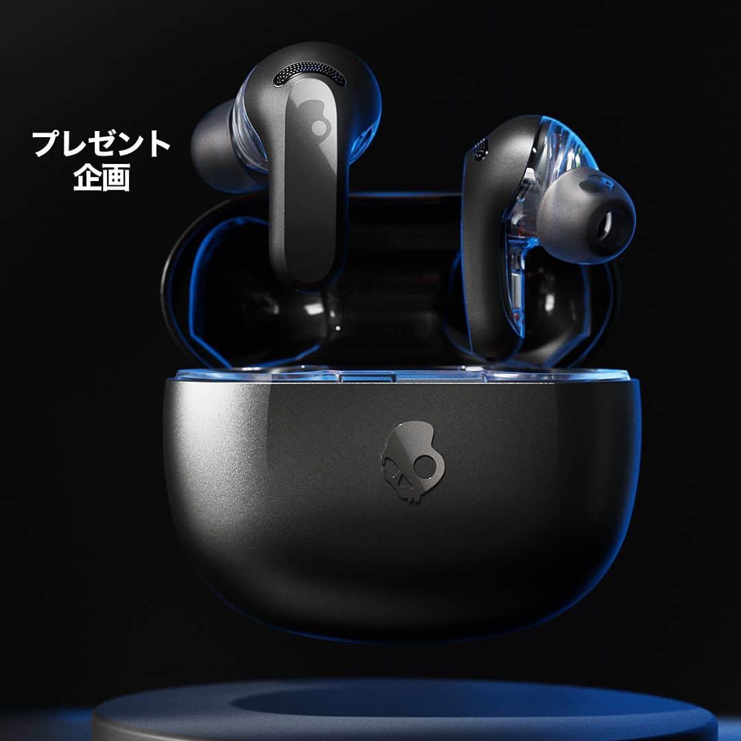 Skullcandy Japanのインスタグラム：「【プレゼント🎁】新製品 Rail ANC当たる🎉  応募方法 @skullcandyjapan フォロー&この投稿にいいねのみ！  Skullcandyの総力を尽くした最上位完全ワイヤレスイヤホン「Rail ANC」登場💀  ・迫力の重低音12mm ドライバー ・ノイズキャンセリング ・パーソナルサウンド ・落下防止快適フィット ・マットブラックとスケルトンの組み合わせ  予約受付中！ 発売日:10月20日(金) 詳しくは公式サイト(Skullcandy.jp)にて✨  詳細👇 当選品 Rail ANC True Black…… 1名様  応募方法&条件 ① @skullcandyjapan をフォロー ② このポストにいいね ＊既にフォローしている方はいいねのみで参加可能です Rail ANCの感想をコメントすると当選確率アップ🔥  応募期間 ‪‪今から10月20日(金)‬まで‬ ㅤㅤㅤㅤㅤㅤㅤㅤㅤ 当選者様のみDMにてご連絡させていただきます。  ⚠️Skullcandy Japan公式アカウントは本アカウントのみです。 なりすましアカウントが増えているのでご注意下さい。 *当選期間前に当選発表することは一切ございません。」