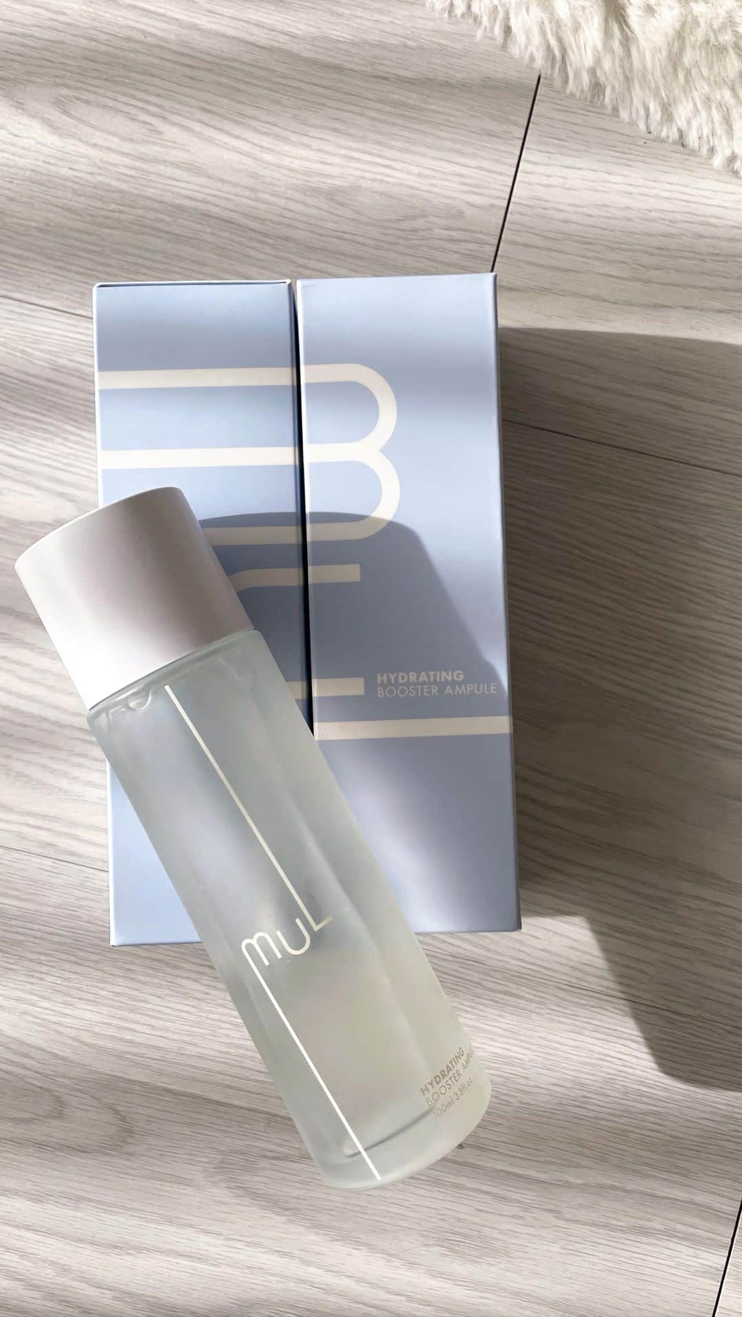 のインスタグラム：「HYDRATING BOOSTER AMPULE 再販スタートしました🩵  7時間限定(本日〜00:59)で 10%OFFのミニイベントもしているのでお気を付けください~！  @mul_clear_official」