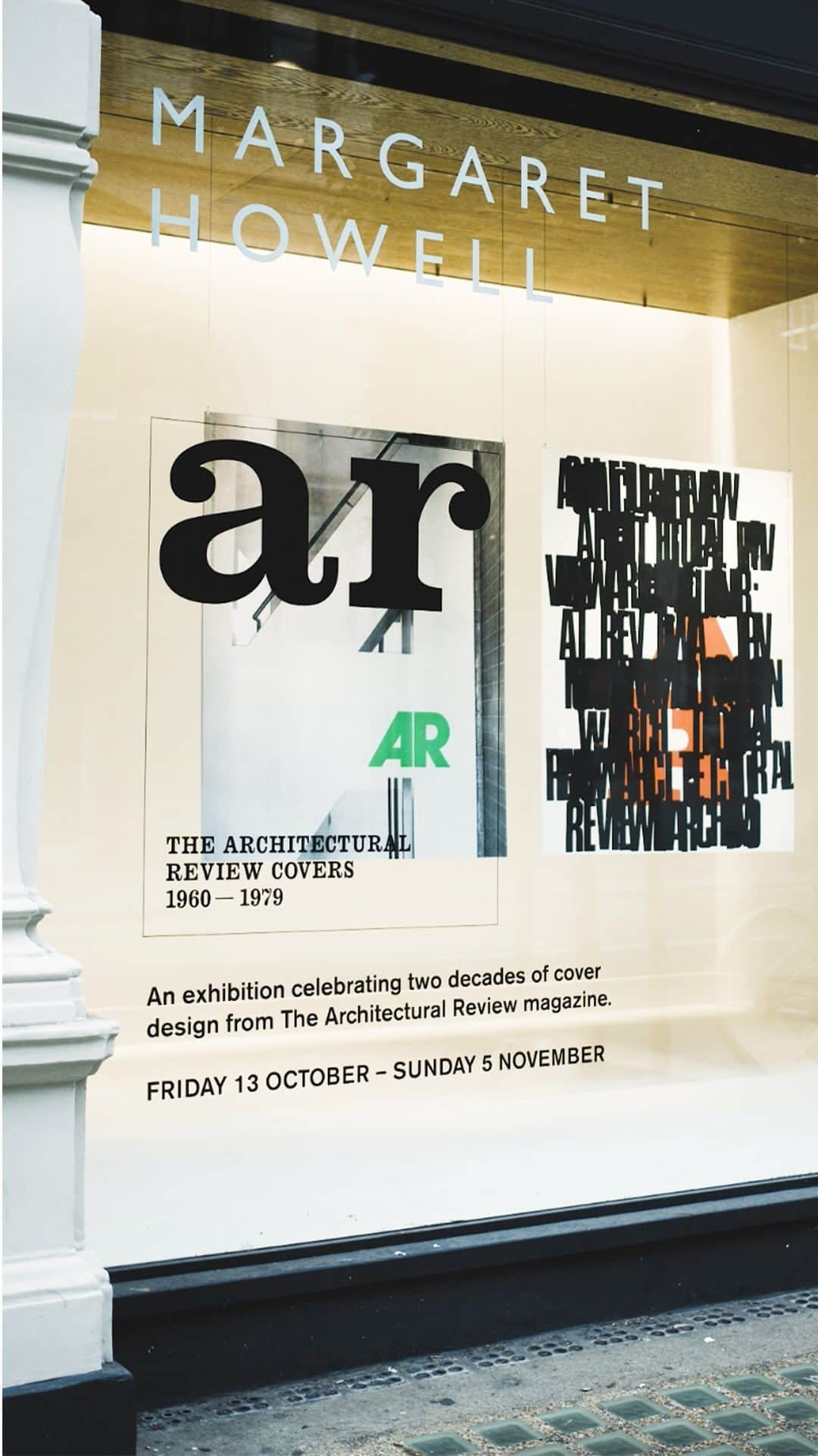 Margaret Howellのインスタグラム：「THE ARCHITECTURAL REVIEW COVERS 1960-1979  EXHIBITION FRIDAY 13 OCTOBER – SUNDAY 05 NOVEMBER 34 WIGMORE STREET LONDON W1   Featuring 50 original covers of The Architectural Review magazine, selected by Margaret Howell. The exhibition highlights the AR’s use of typography and layout, which leveraged the full range of graphic and print tools at its disposal - photographs, drawings, sketches, collage, typefaces, inks and paper stocks - to elegantly dissect and disseminate all aspects of architecture.   ‘The bold creative graphics of The Architectural Review covers from this period are still as strong and exciting today as when first introduced. It is not surprising the magazine has become a collector’s item.’  – Margaret Howell  #MargaretHowell #TheArchitecturalReview @thearchitecturalreview」