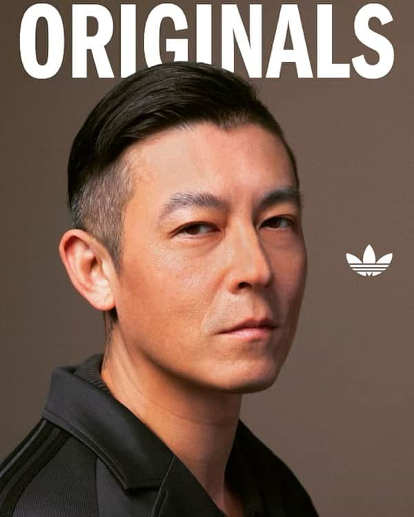 陳冠希さんのインスタグラム写真 - (陳冠希Instagram)「@adidasoriginals A NEW CHAPTER with A NEW INSPIRATION !!!!! PROUD TO BE STRIPED UP !!!! LFG WORLD !!!! #edcadidas #earnyourstripes」10月14日 0時14分 - edisonchen