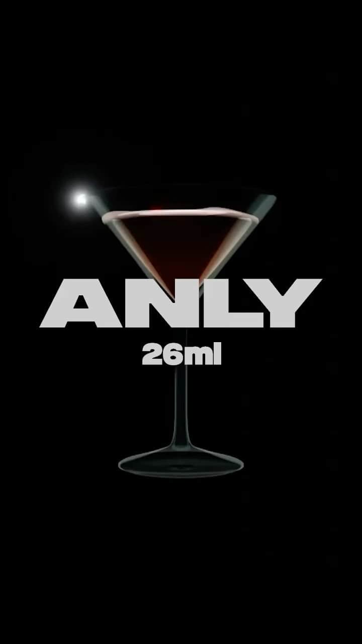 Anlyのインスタグラム：「🍸10.18 Anly 5th Album『26ml』🍸  ▶︎ Sunday Afternoon Blues – Anly & Rei  2019年沖縄で開催された高良レコード創業70周年記念ライブ『Sunday Afternoon Blues』で対バンしたReiと制作した楽曲。  Reiちゃんは会うたびに"音楽の人だな"って勝手ながら思ってるから心のどこかで緊張しちゃう...  もし違う職に就いてたとしても凄いポジションにいたんだろうなと思えるような人間的なポテンシャルも一緒にいると感じる。  カッコ良くて素敵なReiちゃんとこの曲をレコーディング出来て幸せ者です。  ありがとう。  久しぶりに青春的宝物です。  『最近のロックは頭使いすぎなんじゃん？』って自分で言いながら耳が痛い歌詞を書いちゃったのがお気に入り。  憂鬱を我らのRock&Bluesで吹き飛ばしてくださいませ🩵  🍸カクテルイメージは『コーヒーカクテル』人生ほろ苦い日も良い味があるよねってことで。👍  CG designed by @watakemi725   ====  1.TAKE OFF 2.EYE 3.Sunday Afternoon Blues – Anly & Rei 4.好きにしなよ 5.Dear 6.58 to 246 7.Round & Round 8.ジントニック 9.Message in the bottle 10. オレンジカラー 11.STAY WITH ME 12.点滅〜Green Light〜  — 初回生産限定盤DVD収録内容 —  ●Anly『“Loop Around the World”〜TRACK4 / QUARTER TOUR〜』@EX THEATER ROPPONGI(2022/12/1) ・VOLTAGE ・カラノココロ  ●Anly One Man Live『A.L.I.V.E』＠LINE CUBE SHIBUYA(2023/7/1) ・TAKE OFF ・Rainbow ・Round & Round ・Sleep    Anly “26ml” Tour 2023-2024 【2023年】 10月15日(日)沖縄 桜坂 セントラル　　 OPEN 16:30 / START 17:00 10月20日(金)宮城 仙台 MACANA　　 OPEN 18:30 / START 19:00 10月22日(日)福岡 福岡 LIVEHOUSE CB　　 OPEN 16:30 / START 17:00 11月5日(日)石川 金沢 vanvanV4　　 OPEN 16:30 / START 17:00 11月11日(土)愛知 名古屋 新栄Shangri-La　　 OPEN 16:30 / START 17:00 11月19日(日)北海道 札幌 PLANT　　  OPEN 16:30 / START 17:00 11月25日(土)広島 広島 SIX One Live STAR　　 OPEN 16:30 / START 17:00 11月26日(日)香川 高松 TOONICE OPEN 16:30 / START 17:00  【2024年】 1月27日(土)大阪 BIGCAT　　 OPEN 16:30 / START 17:30 1月28日(日)東京 EX THEATER ROPPONGI　　 OPEN 16:30 / START 17:30   沖縄〜香川 8公演　ループペダルセット 東京・大阪 2公演　バンドセット(予定)」