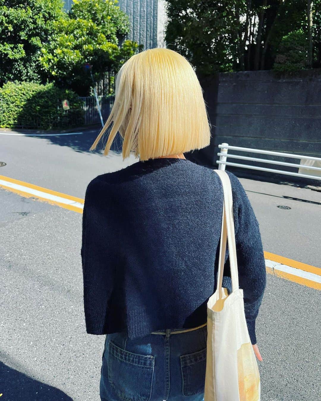 のインスタグラム：「#WHERE」