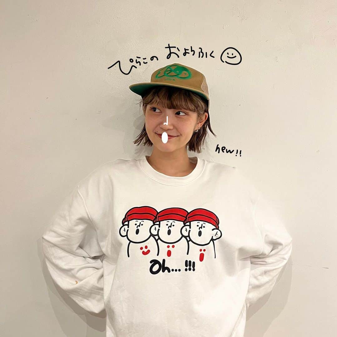 Pirakoのインスタグラム：「ぴらこのおようふくAW ver⛄️  大阪イベントの時も着てた匂わせちゃん スウェットパーカーでるよ可愛いよ^ - ^  着用　2XLサイズ ぴらこ身長　162cm」