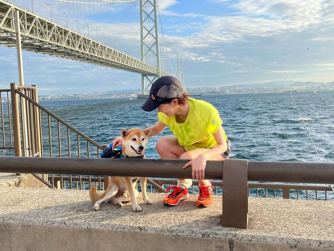 横道侑里さんのインスタグラム写真 - (横道侑里Instagram)「淡路島でも家族みんなで 早起き早朝ランニング #淡路島」10月13日 19時55分 - sideroad615