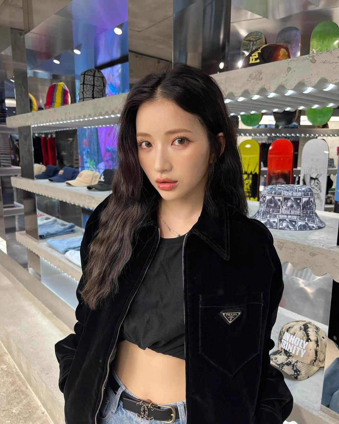 南りほのインスタグラム：「in seoul 🇰🇷🖤🐾」