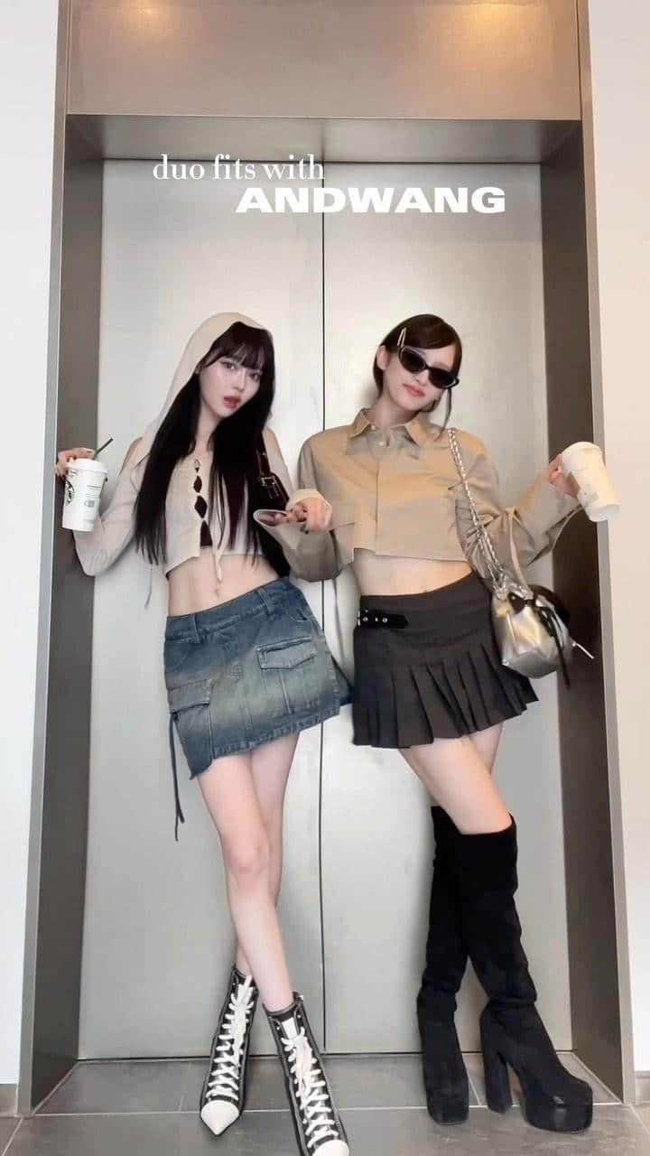 のインスタグラム：「ANDWANG PAIR COORDINATE🎀 ⁡ by 2023 AUTUMN WINTER FIRST COLLECTION ON  ANDWANG.SHOP ⁡ #andwang  ⁡#outfit #ootd #falloutfit」