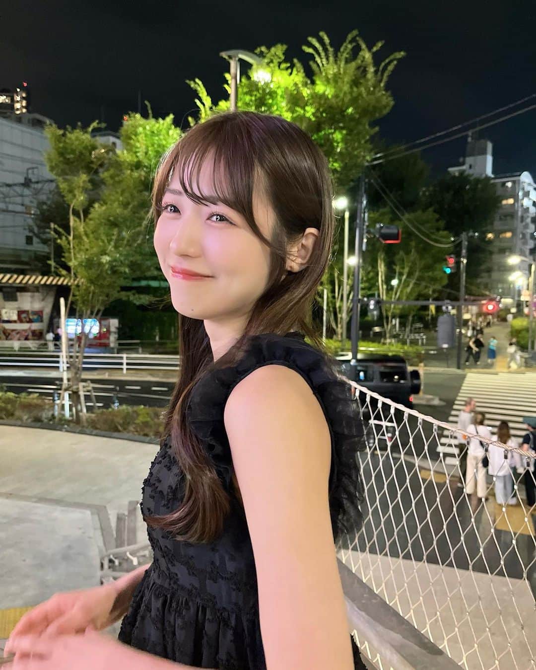 のインスタグラム：「🐈‍⬛🌃🌙」
