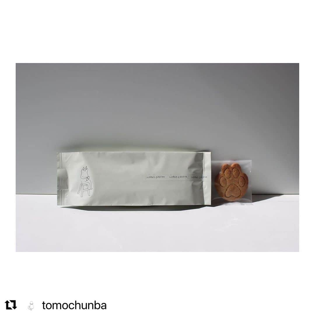 nokosのインスタグラム：「ひみつのねこ展🐈❤︎  #Repost @tomochunba  ・・・ * ひみつのねこ展  いよいよ明日からはじまりますー！ 皆様ご招待状のご準備はバッチリでしょうか🥺  まずは初日と2日目のご予約の皆様、どうぞ宜しくお願いいたします🙏🏻✨  写真は、nokos×tsuyu ねこ展特別チャリティーコーヒー豆です☕️ @_nokos_ & @tsuyu0422   今回のねこ展のために、オマケのクッキーはなんと肉球です‼️🐈ノコさんありがとうございますー😭  パッケージにはtsuyuさんが描いてくださった可愛い猫たちと文字のシールが貼られたスペシャルバージョンです✨じゅんちゃんの猫の絵、本当可愛い〜🥺✨  ご自身へ、大切な方へのプレゼントにもぜひ！🎁 ※ひみつのねこ展用にチャリティー価格になっています。  ---ノコスアレタージュさん 自家焙煎珈琲「ノコスコーヒー」--- 毎日飲みたくなるしっかりと美味し〜い珈琲豆。  ノコさんのコーヒーは豆を水洗いしたのち、乾燥～焙煎をしています。 なのでコーヒーの独特な渋さや、えぐみや、土っぽさが取り除かれて、甘さのある心地良い後味になっています。  コーヒーが飲めない方や、気持ち悪くなってしまう方はもしかしたら生豆の汚れが原因かも？  時間をかけて丁寧に作られたコーヒー豆をぜひお試しあれ🤗 ケーキや焼き菓子ともぴったりな、透明感のある綺麗なコーヒーです✨✨  —————————  「ひみつのねこ展」  ねこ好き作家さんたちによる ねこのための楽しいねこ展   <日時> 2023年10月14日(土)〜21日(土) open 11:00～17:00 / close 16日(月)   <場所> 岐阜県各務原市内のとある場所 展示会前にご連絡をくださり、 ご招待状をお持ちの方をお招きしております。   "ひみつのねこ展"では、売上の一部を保護猫のために寄付いたします。 寄付先は全国で保護猫のTNRを行っている「どうぶつ基金」と2019年から開始した岐阜多頭飼育崩壊現場レスキューの支援金とさせていただく予定です。 ※TNRとは、不幸な野良猫をこれ以上増やさないために、捕獲し避妊手術を施し元の生活場所へ戻す活動のことです。  ねこ好きな作家さんたちによる、ねこのための楽しいねこ展。お買い物をしていただき、1匹でも多くの猫を幸せする一助となれば幸いです。  #ひみつのねこ展 #ねこ展 #岐阜  #コーヒー #コーヒー豆 #ノコスコーヒー」