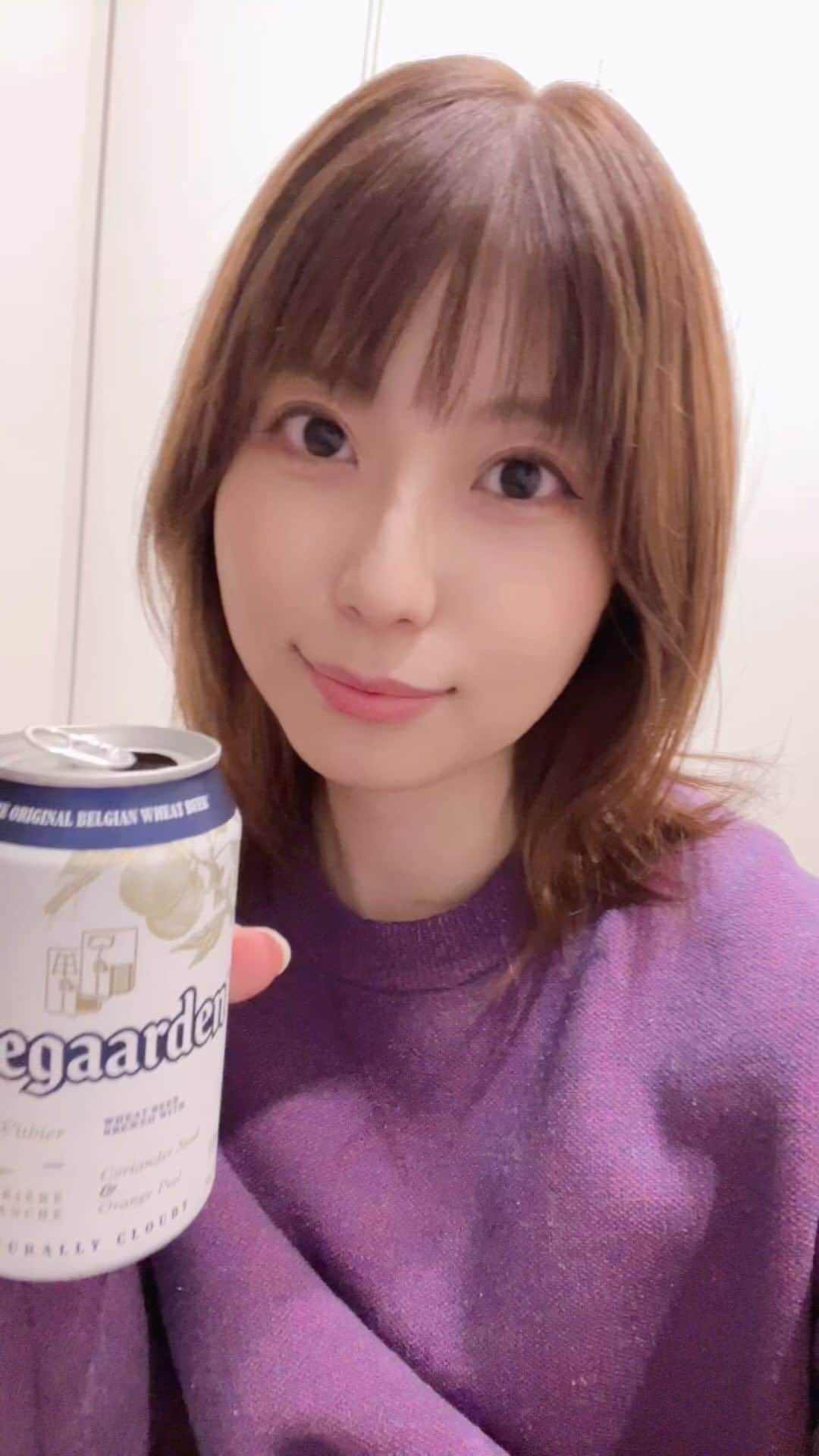 天野麻菜のインスタグラム：「ビール女子。3629」