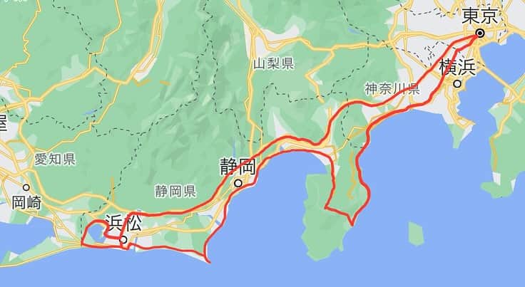 浅田信一のインスタグラム：「秋ツーリング2023🏍️ 金木犀の匂いに包まれながら走った距離は707km。 雨男のくせに天候にも恵まれたし。 明日からまた音楽がんばります！」