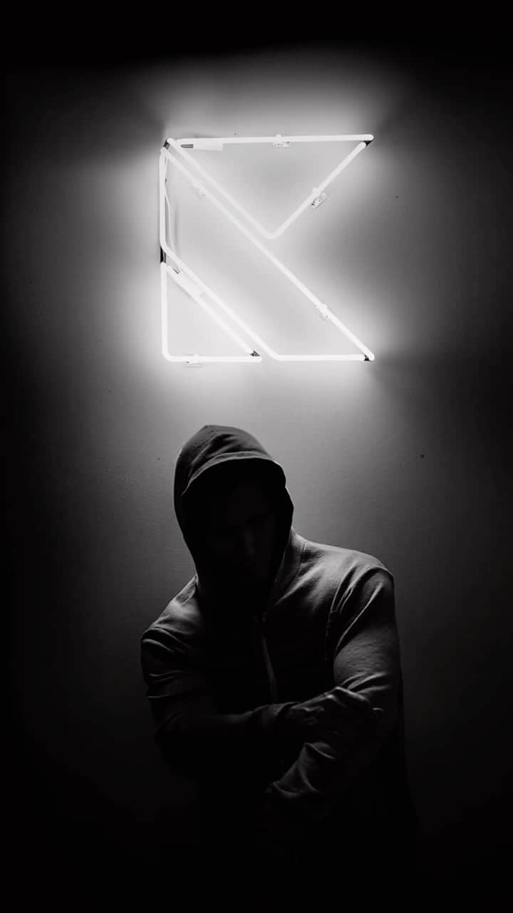 カスケイドのインスタグラム：「✨OUT NOW✨ New song “Save Me” with @laurenlaimant  https://kaskade.ffm.to/saveme #REDUX006 @arkade   ((LINK IN BIO))」