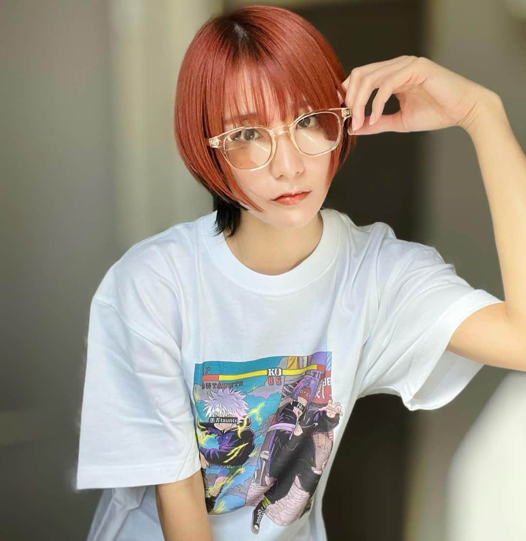 来栖うさこさんのインスタグラム写真 - (来栖うさこInstagram)「. . . ⚫︎Tシャツ 愚弄 @guro_taunts   #愚弄 #愚弄taunts #愚弄tシャツ  #オレンジカラー #ウルフカット #オレンジヘアー #派手髪 #派手髪ショート  #glasses #メガネ女子  #サブカルファッション  #DRAGONBALL ? #HUNTERHUNTER ?」10月13日 22時04分 - kurusu_usako