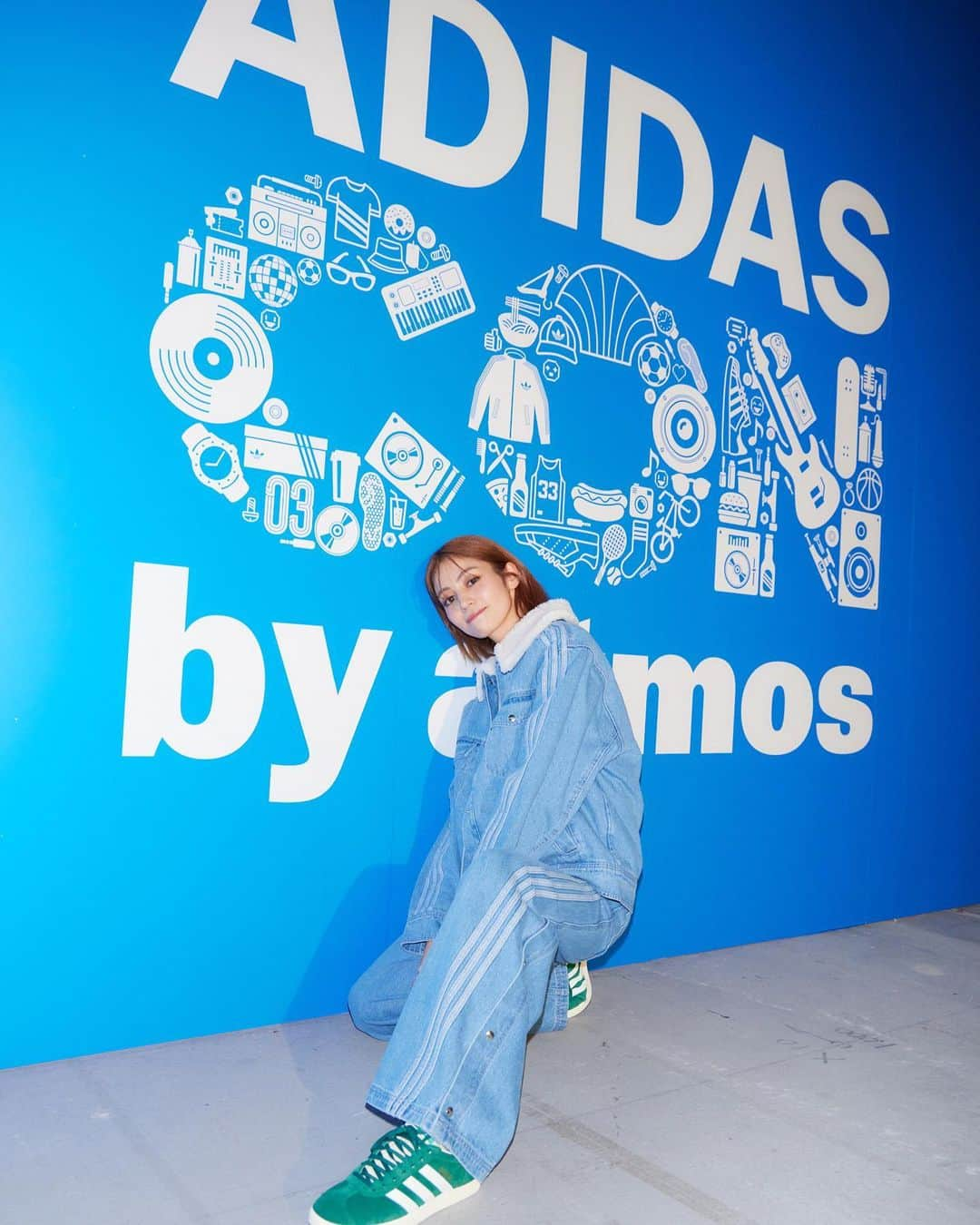 楓さんのインスタグラム写真 - (楓Instagram)「"adidas con by atmos"  10月14日(土) 15日(日)に Jing Harajukuにて二日間限定で 開催されます！  ファッションと音楽 色んなエンターテイメントが詰まっていて お祭りのような楽しいイベントでした👟🩵  ２日間なんてもったいないくらい 皆さんも是非遊びに行ってね😉✨  時間が足りなかったなあ。  @adidastokyo  #PR #adidasconbyatmos #adidasOriginals #atmos #1000Originals」10月13日 22時24分 - kaede_