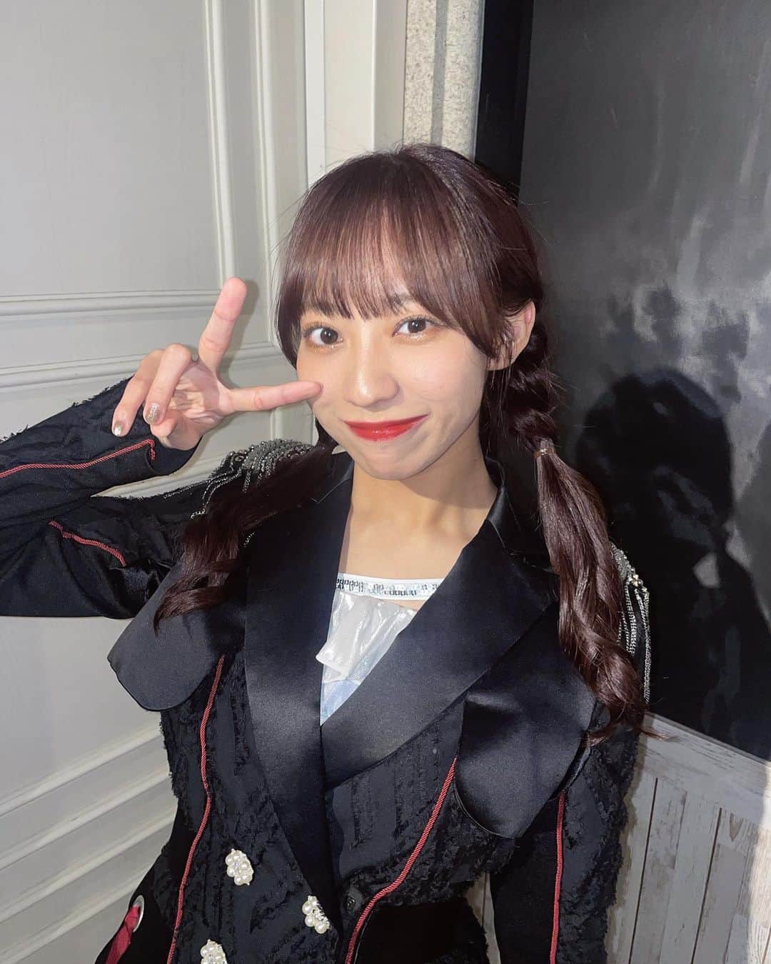 のインスタグラム：「☺︎☺︎☺︎  この間美容院いったんよ 生き返った嬉しい幸せ^_−☆」