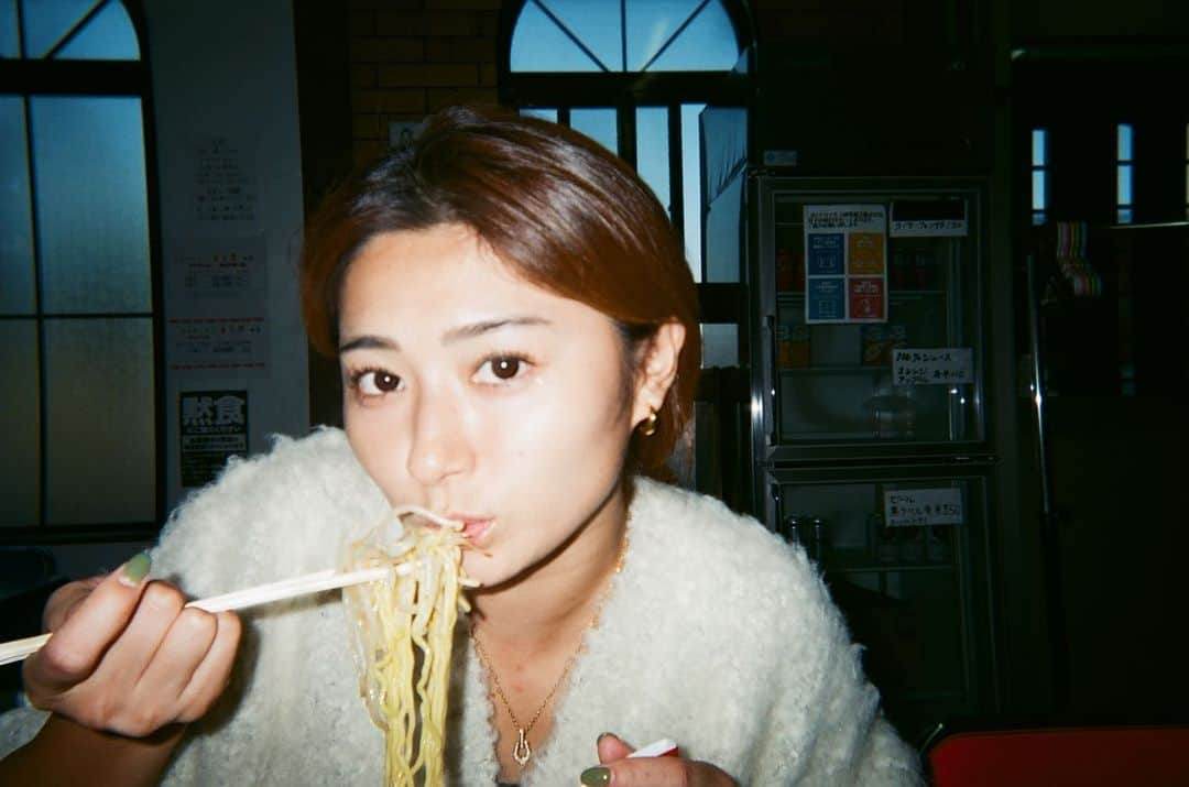 新谷伊沙李さんのインスタグラム写真 - (新谷伊沙李Instagram)「#写ルンです」10月13日 22時28分 - isarin_yoga