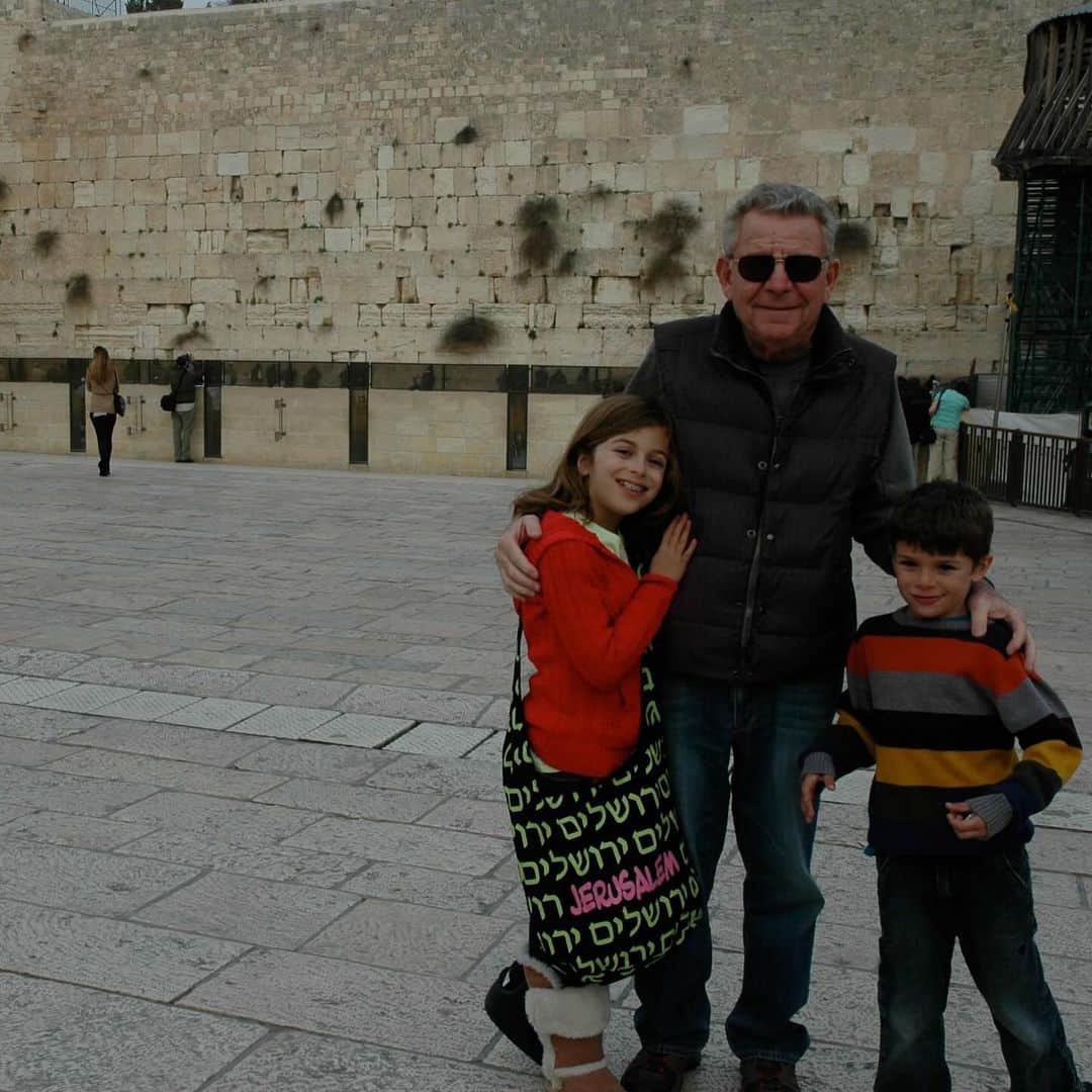 ベイビー・アリエルさんのインスタグラム写真 - (ベイビー・アリエルInstagram)「Shabbat Shalom 💙 With Love」10月14日 9時26分 - babyariel