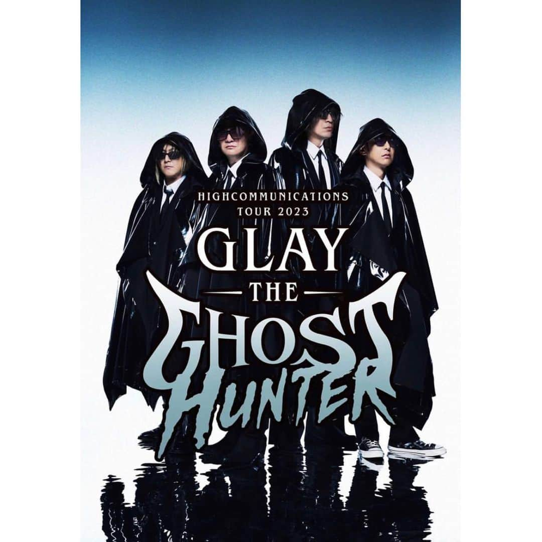 板橋よしえのインスタグラム：「. 𝐆𝐋𝐀𝐘 × 𝐂𝐚𝐧𝐝𝐲 𝐒𝐭𝐫𝐢𝐩𝐩𝐞𝐫 @glay0525_official × @candystripper_official   ずっと仲良くさせてもらっているGLAY兄さんたちのツアーグッズを作らせてもらいました👻 ボディカラーはあえて真っ黒ではなく、墨黒に。キャンディらしさのあるタッチでツアーテーマを表現してみました👻 _ _ _ _ _ _ _ _ _ _ _ _ _ _ _ _ _ _ _ _ _ _ _ _ _ _ _ _ _ _  2023年11月2日（木）宮城・ゼビオアリーナ仙台公演を皮切りに、全国6箇所、13公演を開催する、「GLAY HIGHCOMMUNICATIONS TOUR 2023 -The Ghost Hunter-」。 ライブに先駆け、コラボグッズをGLAY Official Store" G-DIRECT"にて先行通信販売が決定！ _ _ _ _ _ _ _ _ _ _ _ _ _ _ _ _ _ _ _ _ _ _ _ _ _ _ _ _ _ _ 𝐆𝐋𝐀𝐘 × 𝐂𝐚𝐧𝐝𝐲 𝐒𝐭𝐫𝐢𝐩𝐩𝐞𝐫コラボグッズ GHOST TEE Color : インクブラック(墨黒) Size : S / M / L / XL Price : ￥4,000(tax in) _ _ _ _ _ _ _ _ _ _ _ _ _ _ _ _ _ _ _ _ _ _ _ _ _ _ _ _ _ _ ※Candy Stripperの店舗及びONLINE STOREでの販売はございませんのでご注意ください。  #GLAY #candystripper」