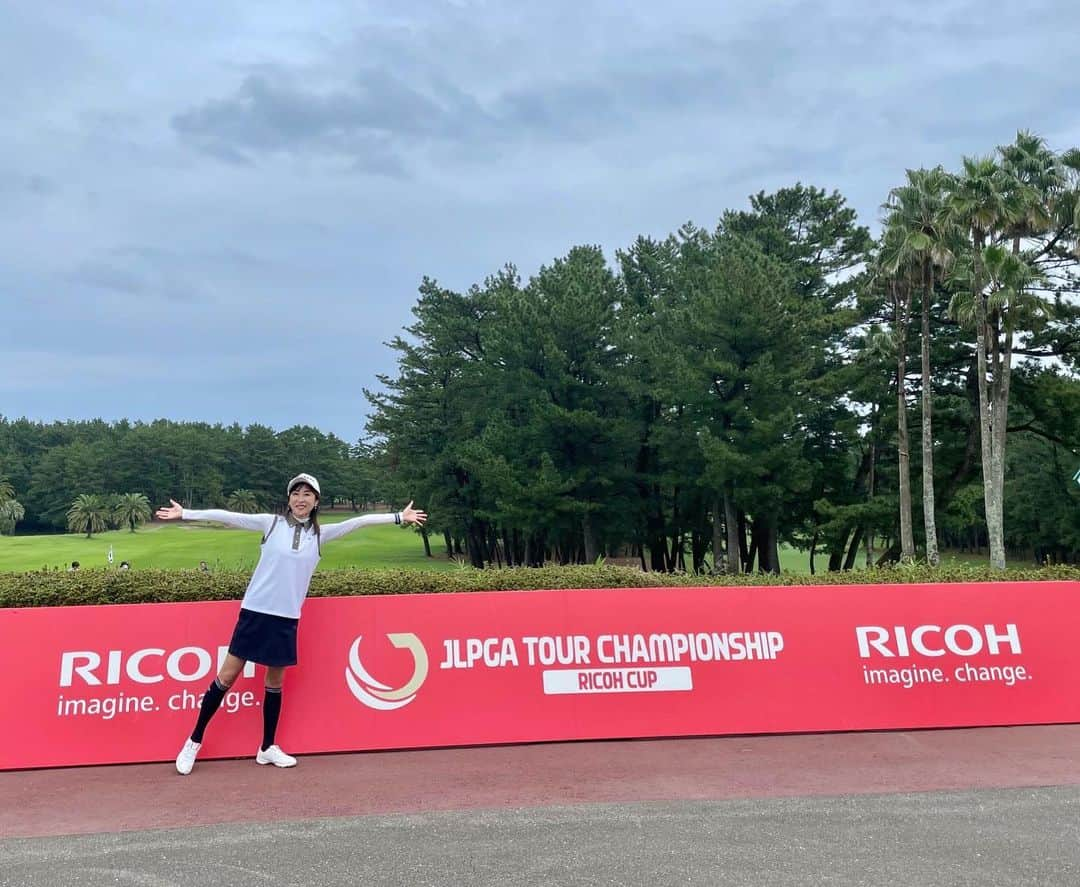 かとうれいこさんのインスタグラム写真 - (かとうれいこInstagram)「宮崎カントリークラブ 初ラウンド⛳️  空港から近くてびっくり🫢  いつか女子プロゴルフの試合も観戦してみたい。  #bdc_golf  #ゴルフ #宮崎カントリークラブ  #距離長い #宮崎」10月14日 9時03分 - katoreiko_official