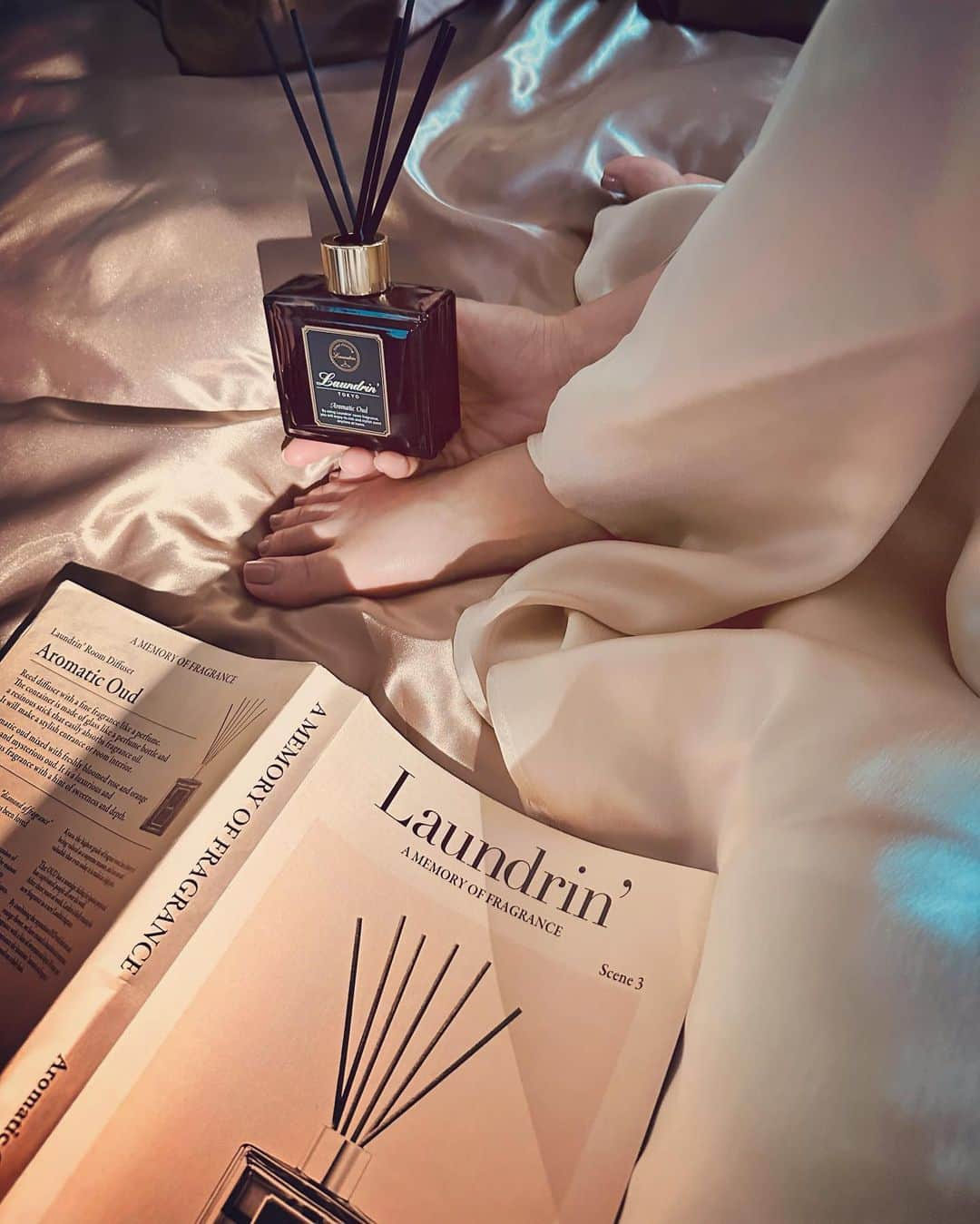 風間ゆみえのインスタグラム：「Laundrin x yumie kazama T/U 連載 Vol.3 aromatic oud  @otonamuse  @laundrin   #オフショット」