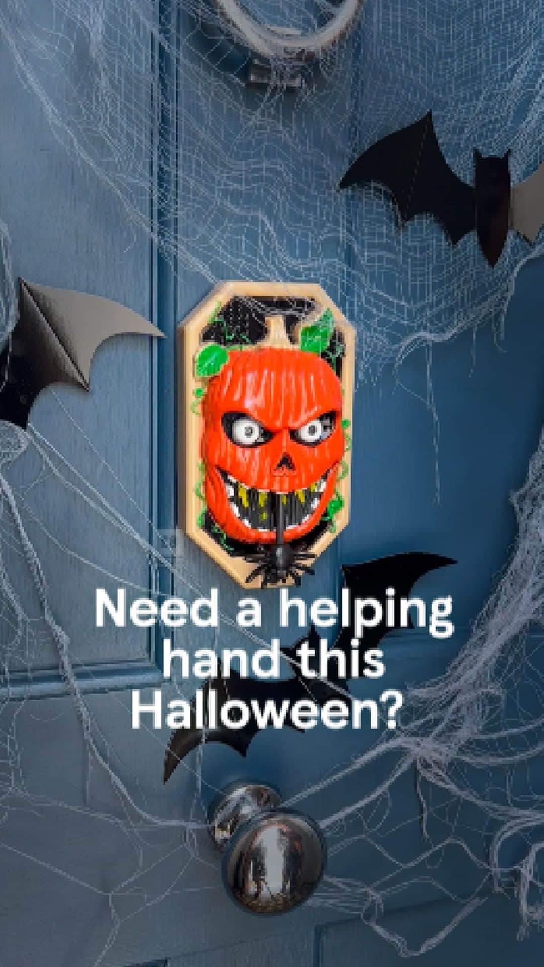 Tesco Food Officialのインスタグラム：「Enter... if you dare! There’s no better way to mark Friday 13th than getting your hands on our new Halloween range. Click the link in our bio to see more. ☠️🦇🧟‍♂️」