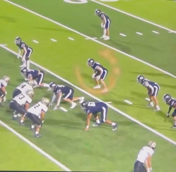 ビル・ゴールドバーグのインスタグラム：「Looking forward to a lot of this tonight! 😡 Be the man tonight Big G!!!!! #letsgochargers #likefatherlikeson #highschoolfootball #linebacker #99 6-0」