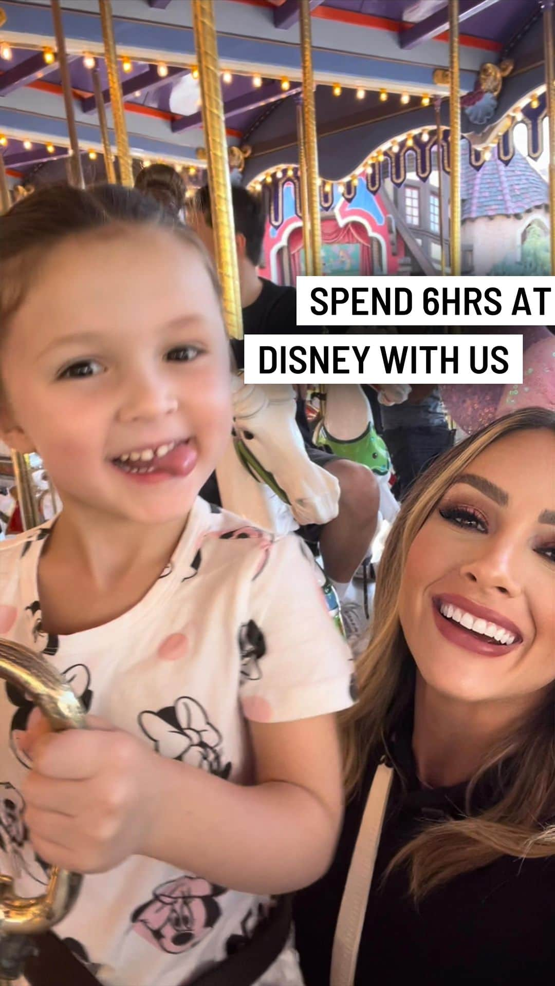 Paige Hathawayのインスタグラム：「Have you ever been to Disney?!」