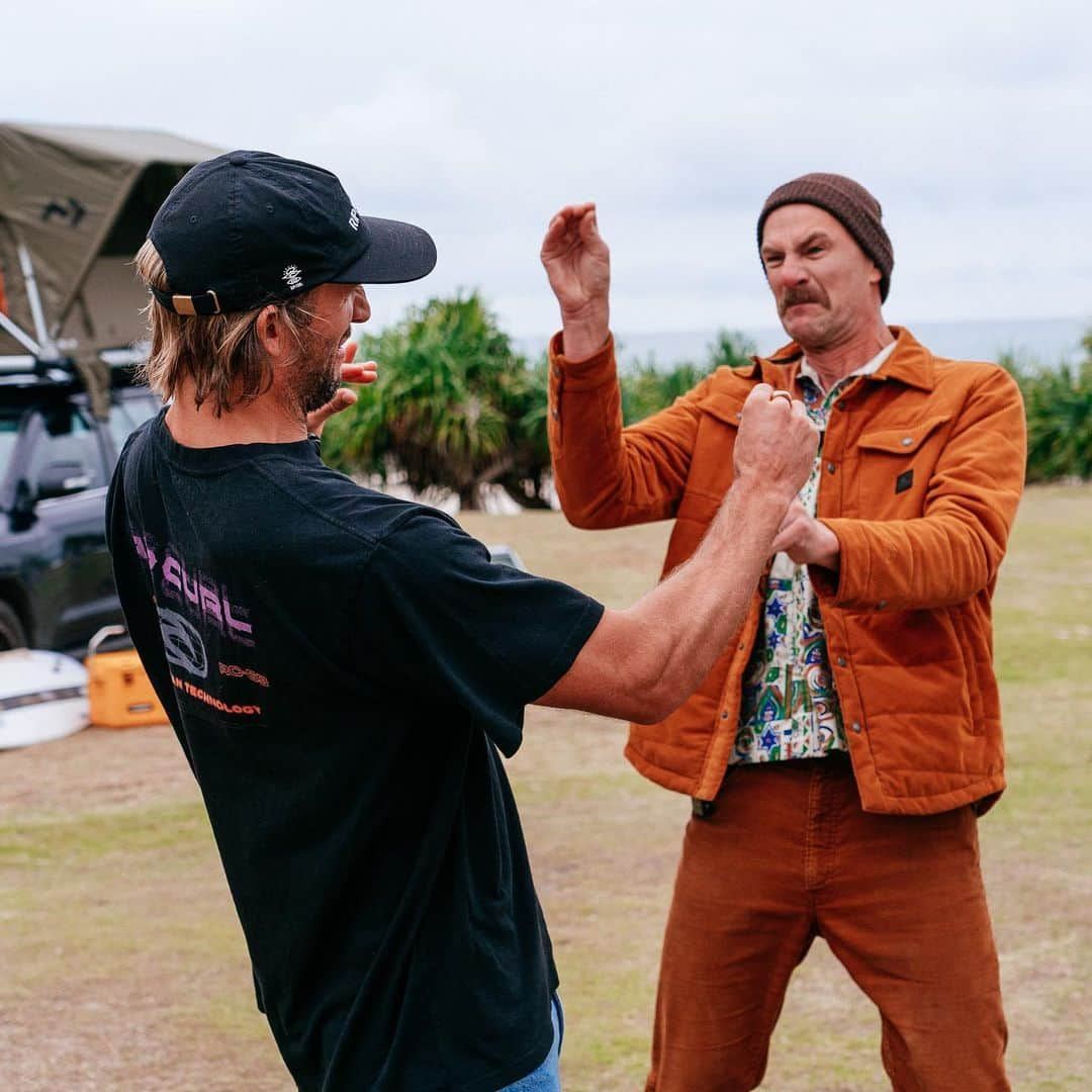 オーウェン・ライトさんのインスタグラム写真 - (オーウェン・ライトInstagram)「@dometic Outdoor Challenge W. Owen Wright  is airing today on @channel9 12pm(aest) tune in!!!  @surfingaus  @vaughandeadly  @mysurftv  Watch the best 4 Australian boardriders battle it out for top honours in the outdoors!  @byronbayboardriders  @snapperrockssc  @merewethersurfboardclub  @avocaboardriders」10月14日 5時56分 - owright