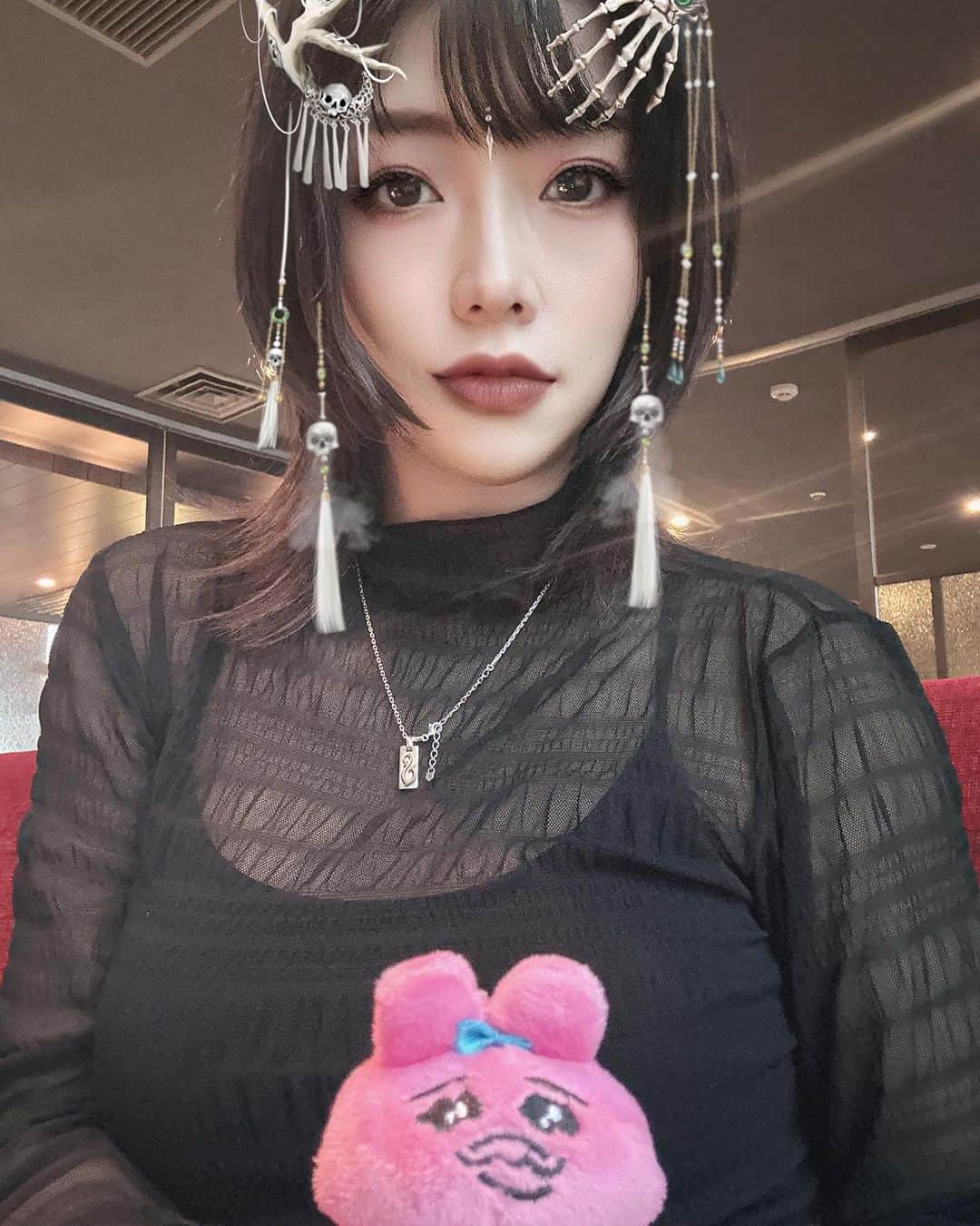 のインスタグラム：「差し色、ピンク🩷 #Halloween」