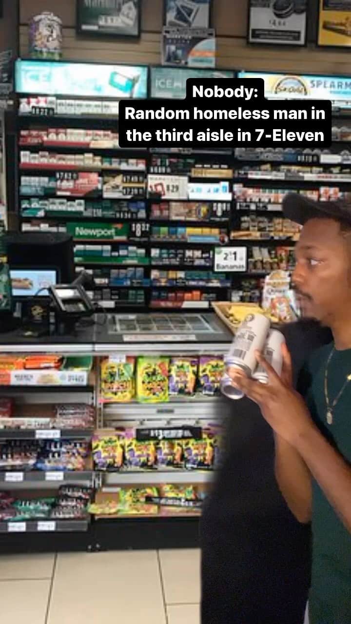 Reggie COUZのインスタグラム：「They be in they own world 😭😭」