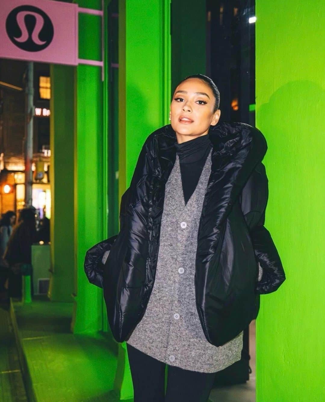 lululemonのインスタグラム：「Bodywear like you've never felt before, @shaymitchell styled and approved.   NYC, visit the lululemon Wundermost Pop-Up and be the first to feel our softest fabric yet.   402 W Broadway, NYC October 13 – 22」
