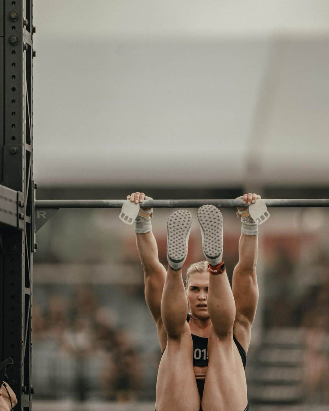 Katrin Tanja Davidsdottirさんのインスタグラム写真 - (Katrin Tanja DavidsdottirInstagram)「Finally feeling like I am getting my groove back in the gym! ✨🤭🤎⚡️ @hwpotraining」10月14日 7時50分 - katrintanja