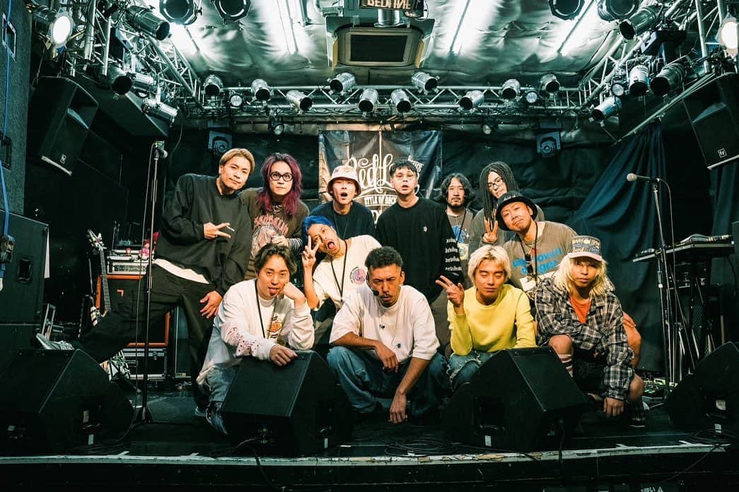 UTAのインスタグラム：「. . . . .  REDLINE TOUR 2023 in心斎橋BRONEZ  あんなに熱い大阪最高でした👍 めちゃくちゃ楽しかったよ！本当ありがと✌️  1/30大阪クアトロで絶対きてねー✌️  📸 by @seijiro243   #redline #noisemaker  #satoh  #sparksoundshow」