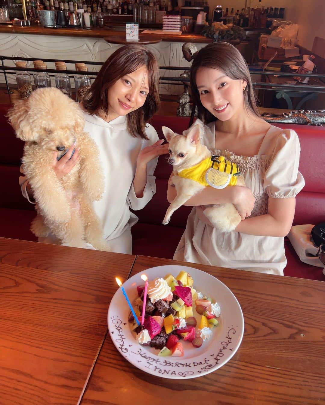 松原伊予菜さんのインスタグラム写真 - (松原伊予菜Instagram)「'  🎂の楽しかった思い出を📷🥳ꕤ お友達のおかげでとっても幸せでした🫶🏻 感謝でしかないなぁ〜いつもありがとう🤍ˎˊ˗  #誕生日#mybirthday#誕生日ディナー#誕生日ケーキ #誕生日プレート#誕生日祝い」10月14日 17時28分 - iyona_147