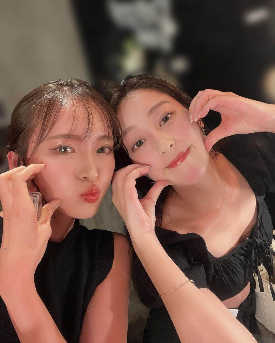 松原伊予菜さんのインスタグラム写真 - (松原伊予菜Instagram)「'  🎂の楽しかった思い出を📷🥳ꕤ お友達のおかげでとっても幸せでした🫶🏻 感謝でしかないなぁ〜いつもありがとう🤍ˎˊ˗  #誕生日#mybirthday#誕生日ディナー#誕生日ケーキ #誕生日プレート#誕生日祝い」10月14日 17時28分 - iyona_147