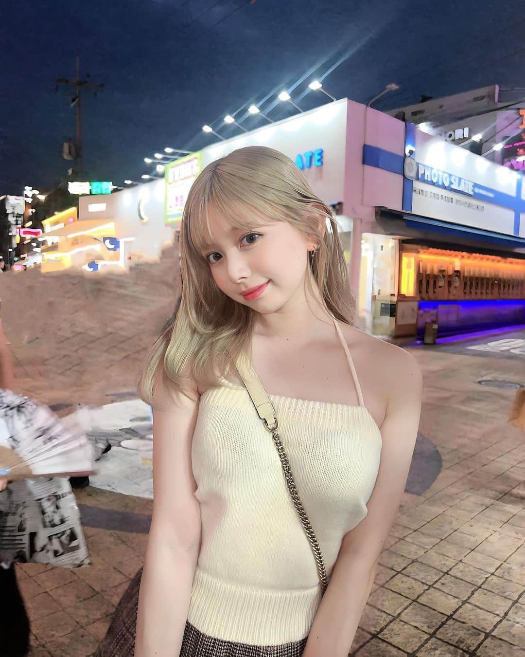 若林萌々のインスタグラム：「夏しか好きじゃない😮‍💨」