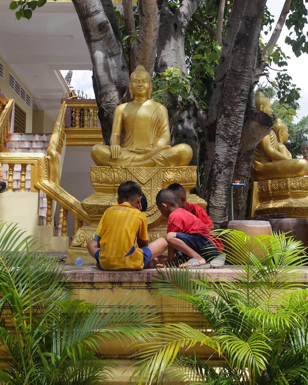 Shunsuke Miyatakeさんのインスタグラム写真 - (Shunsuke MiyatakeInstagram)「Pchum Ben / Phnom Penh, Cambodia」10月14日 18時00分 - casadetake