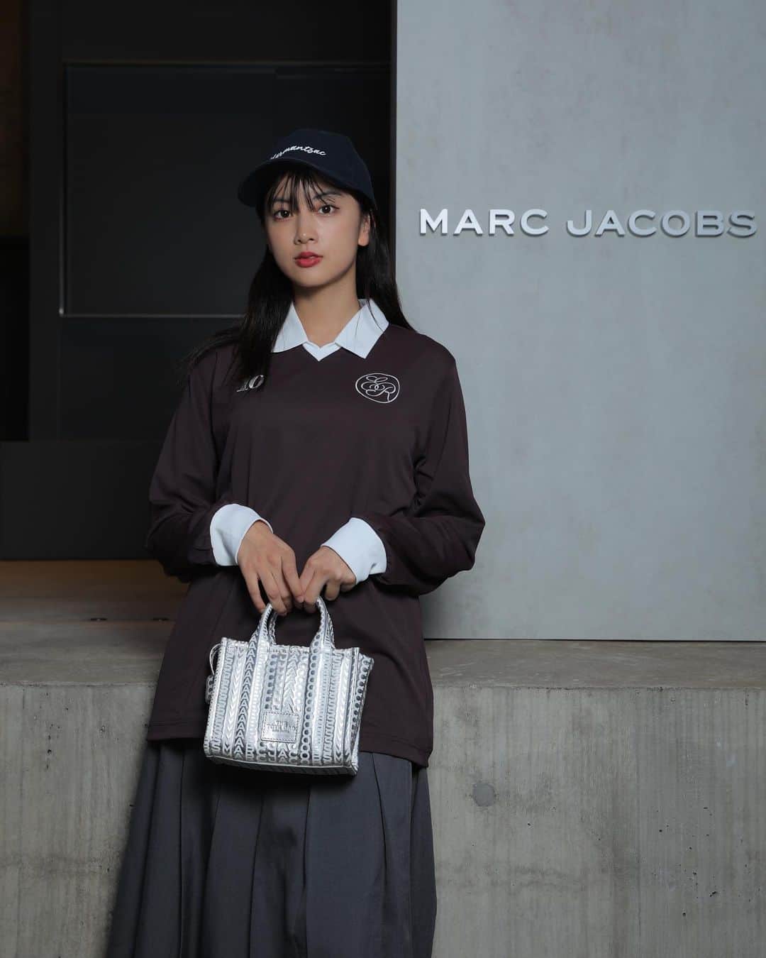HITOMIさんのインスタグラム写真 - (HITOMIInstagram)「MARC JACOBS FALL’23 INSTALLATION ^_−☆ #marcjacobs」10月14日 18時21分 - __htm.13__