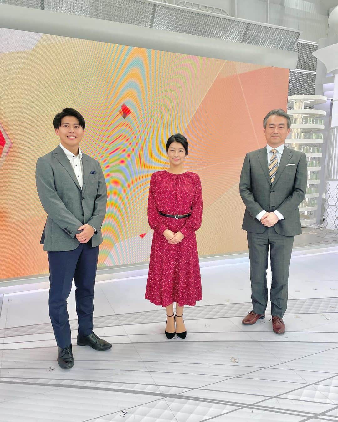 フジテレビ「プライムニュース イブニング」さんのインスタグラム写真 - (フジテレビ「プライムニュース イブニング」Instagram)「勝野アナが帰ってきました！  明日はかなり冷え込む予報となっています。 お出かけの際はご注意ください。  #生野陽子 @yoko_shono #奥寺健 @fujitv_announcer #杉原千尋 @chihiro.sugihara #勝野健 @ken.katsuno #フジテレビ #アナウンサー #ニュース」10月14日 18時14分 - livenews_it