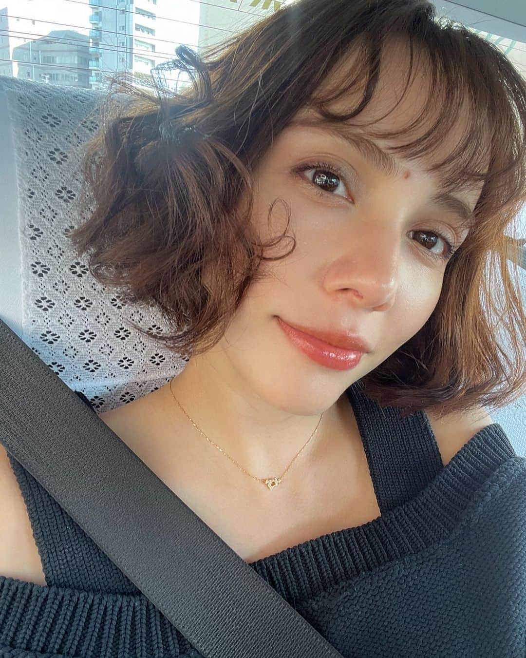 伊藤ニーナのインスタグラム：「10.11🌷31歳になりました🍩ｵｯﾄﾅｰ 人生が変わる1年になる予感👶🍼 楽しんでいくよー🫶💖  #くるくるちゃん の日」