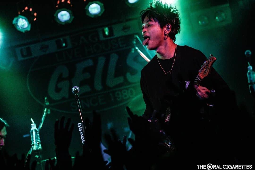 のインスタグラム：「佐賀GEILS 声でかッ。元気良ッ。 歌詞とんだッ。 ごめんッ。 @koheisuzukiphoto」