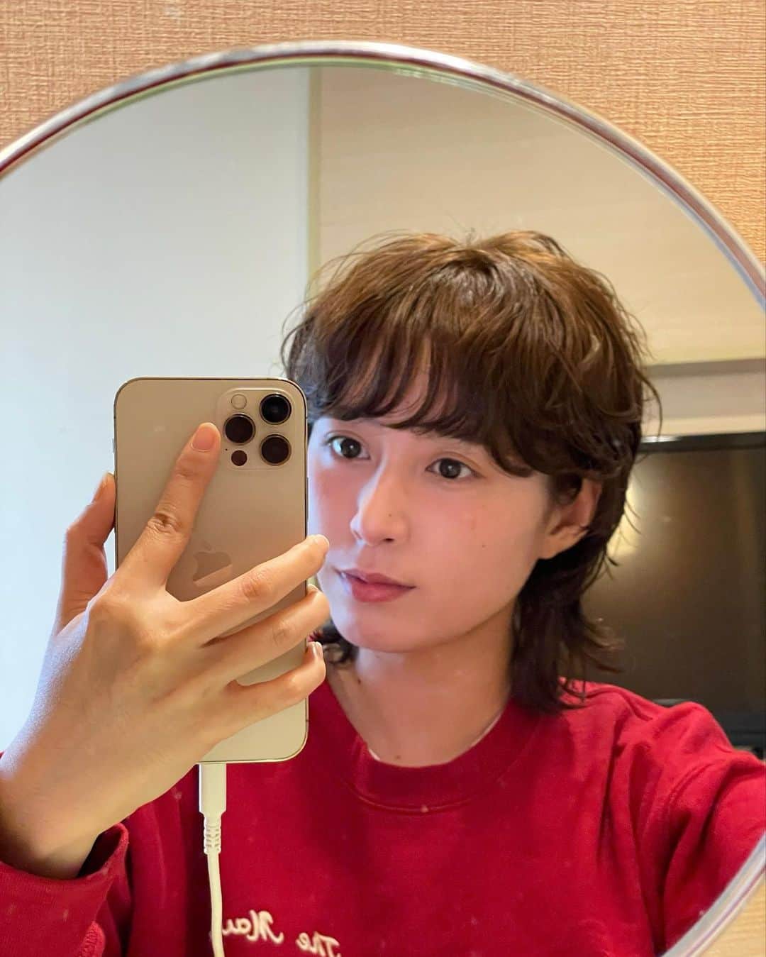 岡奈なな子（おかなちゃん）さんのインスタグラム写真 - (岡奈なな子（おかなちゃん）Instagram)「にゅーへあ」10月14日 10時51分 - okanananako_