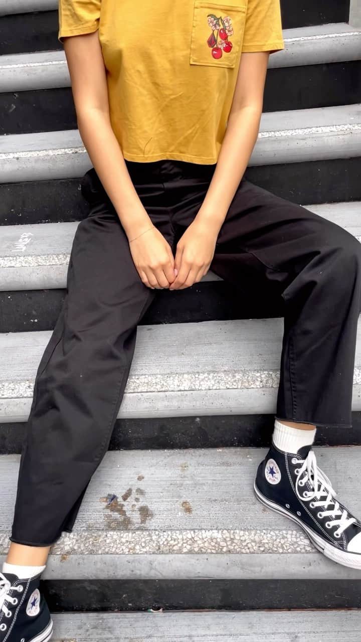 Volcom Women'sのインスタグラム：「ThisThatThem pants 👀 in a wardrobe staple color 🖤」