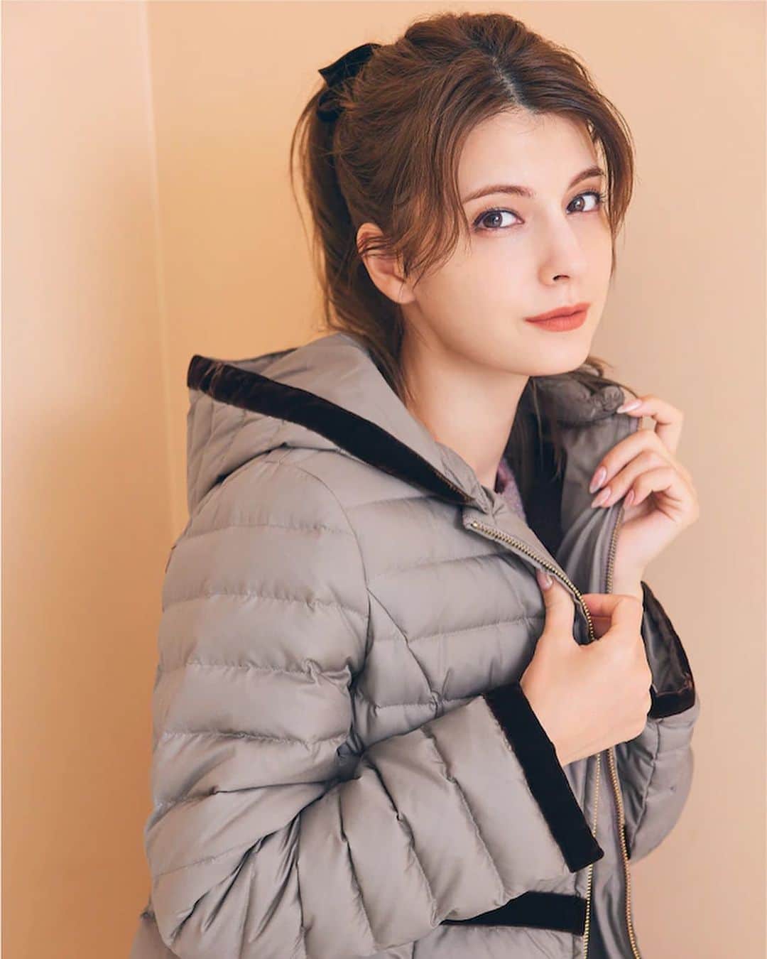 マギーのインスタグラム：「TOCCA コートコレクション モデルさせて頂きました〜🌷 @tocca @tocca_japan   久しぶりの甘い撮影でした☺️ チェックしてください！」