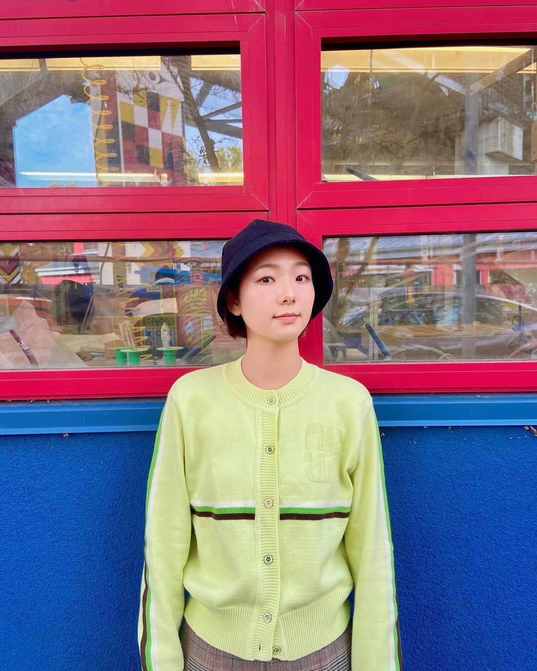森万由子のインスタグラム：「グランビルアイランドは街並みがとても可愛い！  地元の芸術家の作品もたくさんあって楽しい街でした🎨」