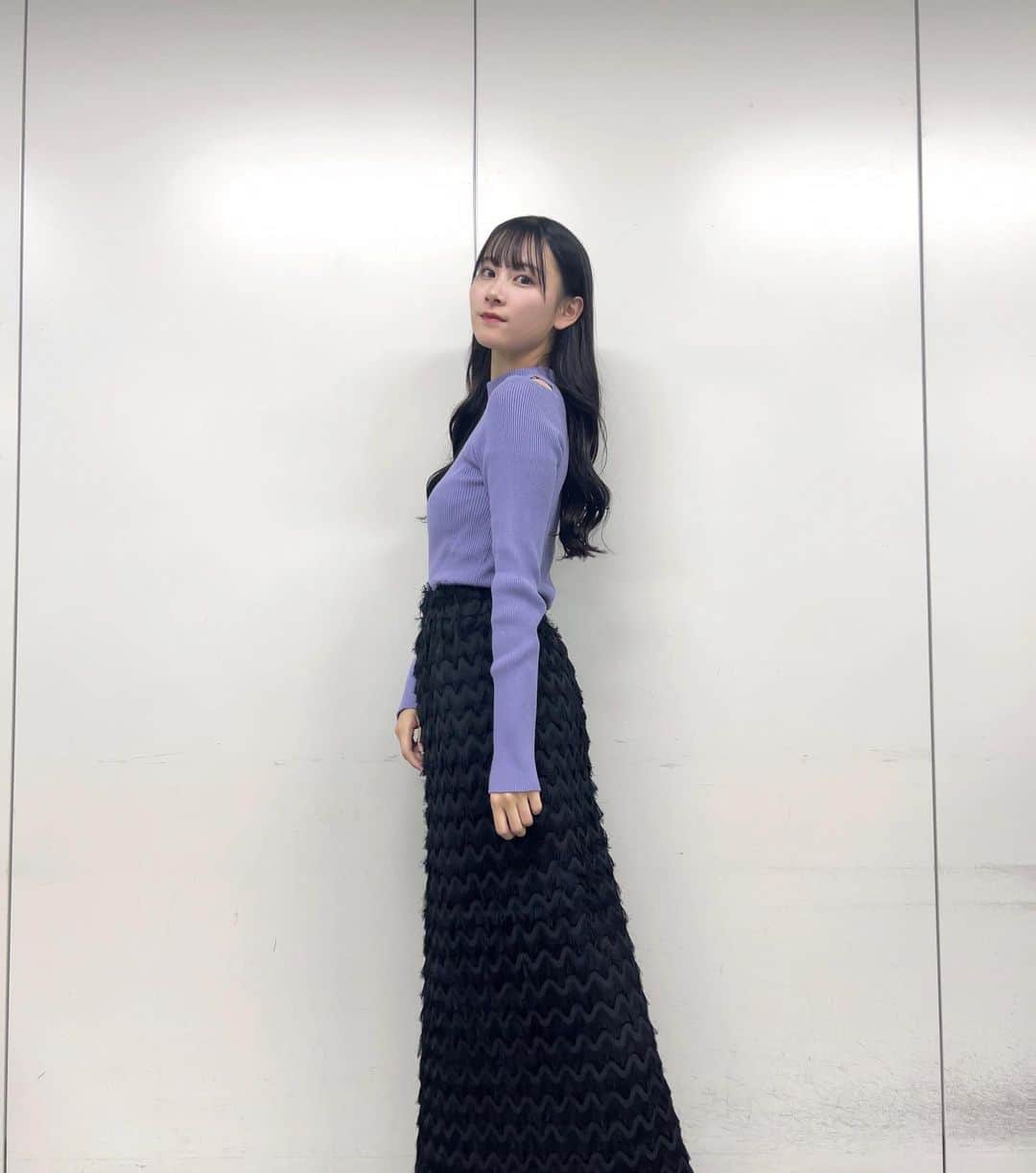 のインスタグラム：「むらさき💜スカートがお気に入り！」
