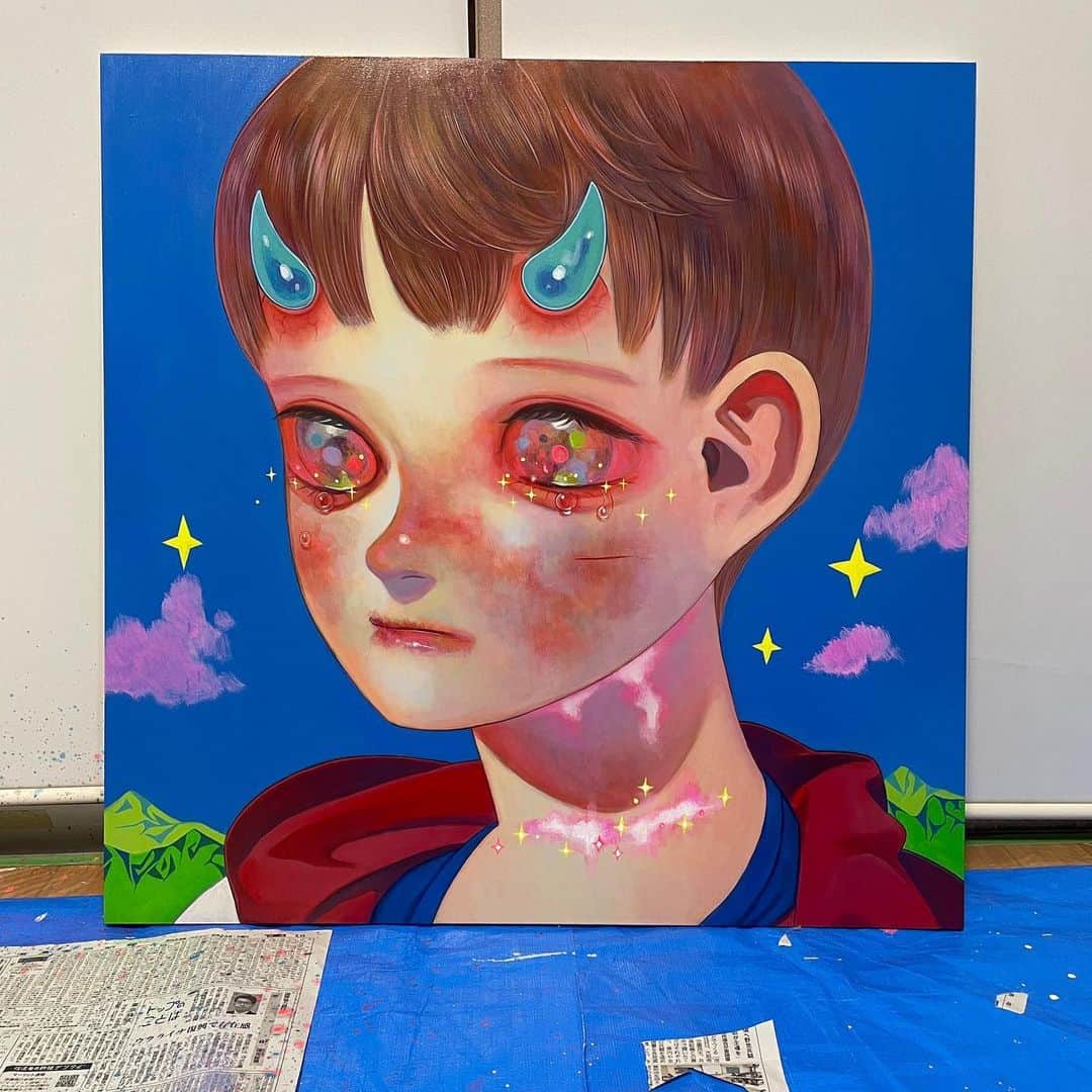 下田ひかりのインスタグラム：「🖼️ Work in progress💪🎨  🎉 Opening November 18, 2023 ⏰ 7-11PM 🍷🍻🎶 @coreyhelfordgallery  💌 To request the collector’s preview for the show, please email sherri@coreyhelfordgallery.com  Questions for Living in the World🌎 ❓  I continue to create works with the theme of "how we live in this world, sorrow, loneliness, and salvation." This time, by juxtaposing the themes that I have created so far, I would like to create an exhibition that cross-cuts and expresses people living in the present age.  #hikarishimoda #art #portraiture #painting #japaneseart #japan」