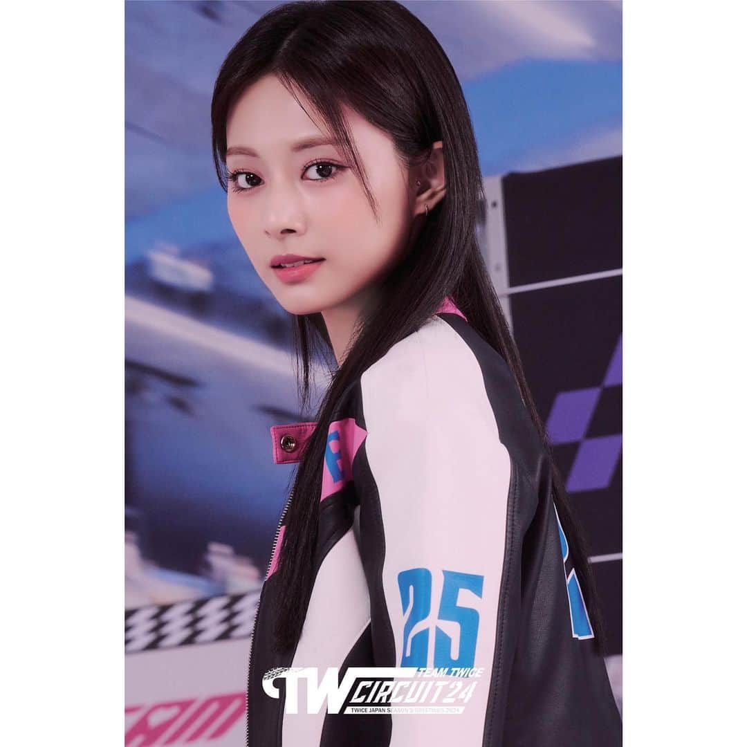 TWICE JAPANさんのインスタグラム写真 - (TWICE JAPANInstagram)「TWICE JAPAN SEASON’S GREETINGS 2024 “Circuit24”  PRE-ORDER🏁 10.13(金) 12:00～11.5(日) 23:59  #TZUYU  詳細はこちら▼  https://twicejapan.com/news/detail/1347  #TWICE #TWICE_Circuit24」10月14日 12時02分 - jypetwice_japan