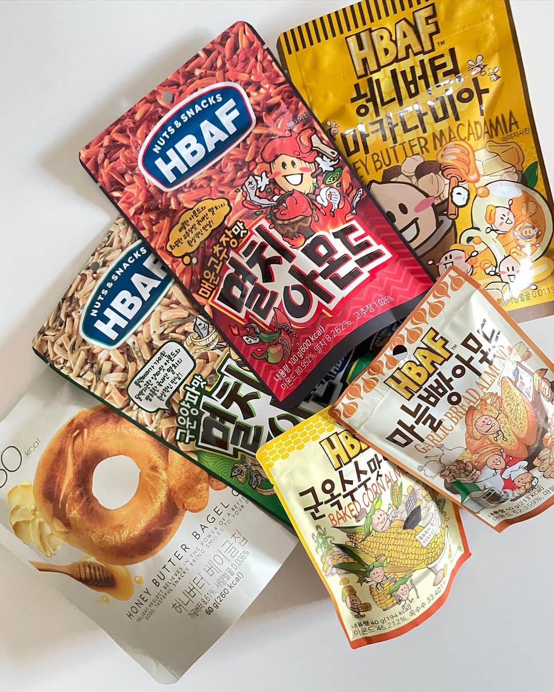 西村笑花さんのインスタグラム写真 - (西村笑花Instagram)「🇰🇷 ・ ・ お買い物とかいろいろ🫶🏻 かわいいお店やカフェがありすぎて、 全然時間足りなかったなぁ〜 3泊4日の旅だったけど一瞬でした🥹💗  #emika_trip  #韓国旅行 #韓国購入品」10月14日 12時26分 - emika_nishimura