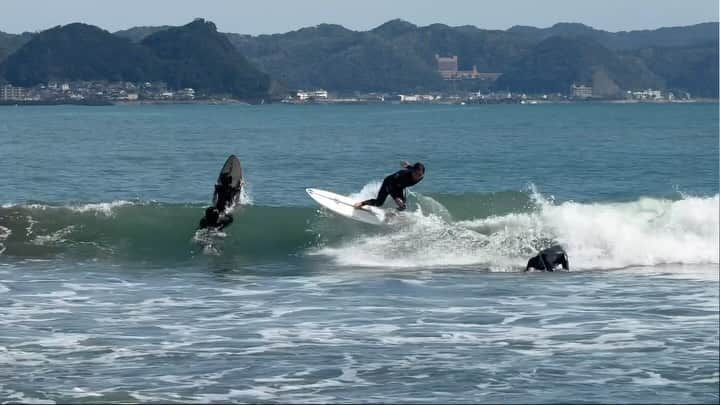 Isseki Nagaeのインスタグラム：「RNF Snapper 5’7” 渡辺将人プロ  @mwsurfshop_official  @lostsurfboardsjapan @placebo_surf」